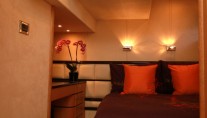 Motor yacht WAVE -  Double Cabin